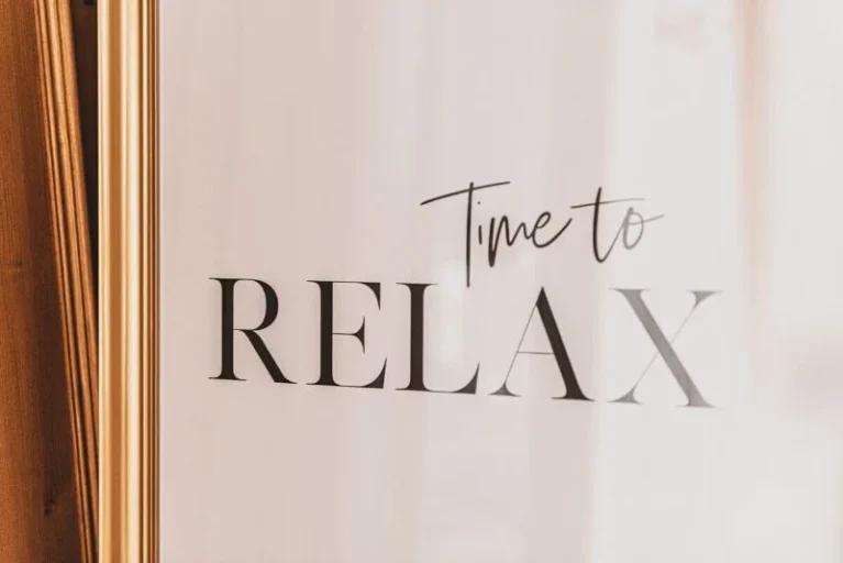 Deko-Detail 'Time to Relax' in der Hochzeitslocation Sankt Gereon
